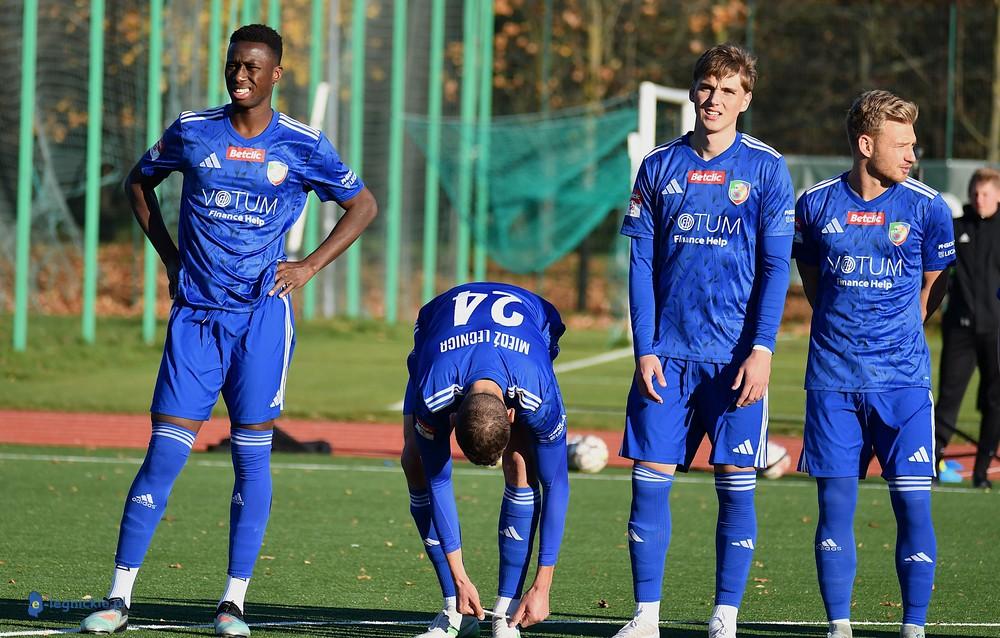 Ostatnie rozdanie kart w Betclic 3 Lidze grupie trzeciej w 2025 roku