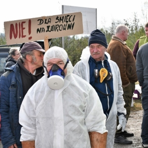 protest-przeciw-odpadom-chojnow-fot-zjak057