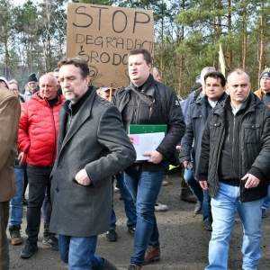 protest-przeciw-odpadom-chojnow-fot-zjak082