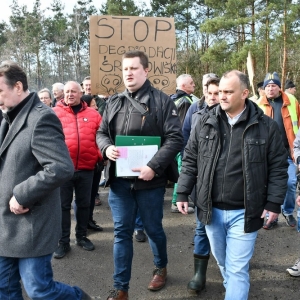 protest-przeciw-odpadom-chojnow-fot-zjak083