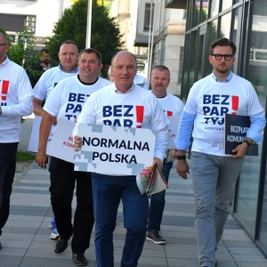 bezpartyjni-prezentacja-fot-zjak15.jpg