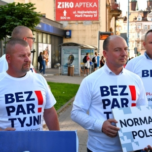 bezpartyjni-prezentacja-fot-zjak40.jpg