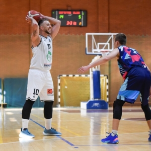 30.09.23-basket-legnica-basket-gorzow-fot-bs001.JPG