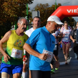 bieg-polmaraton-fot-ewajak183.jpg