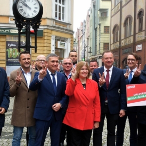 poparcie-dla-szmadzinskiej-fot-zjak75.jpg