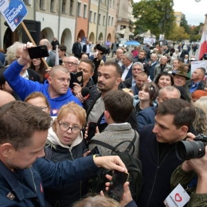 trzaskowski-w-legnicy-fot-ewajak130.jpg