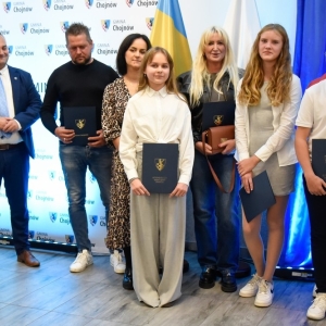 25.09.24-stypendia-gminy-chojnow_150.jpg