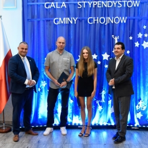 25.09.24-stypendia-gminy-chojnow_158.jpg