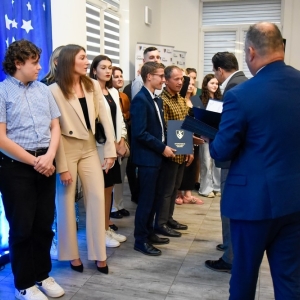 25.09.24-stypendia-gminy-chojnow_174.jpg