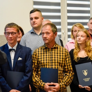 25.09.24-stypendia-gminy-chojnow_183.jpg