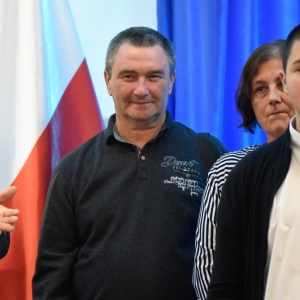 25.09.24-stypendia-gminy-chojnow_41.jpg