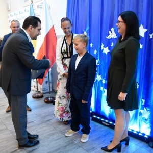 25.09.24-stypendia-gminy-chojnow_81.jpg