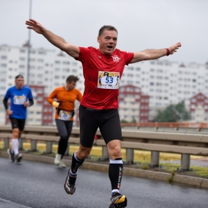 06.10.24-polmaraton-legnica_124.jpg