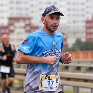 06.10.24-polmaraton-legnica_142.jpg