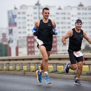 06.10.24-polmaraton-legnica_20.jpg