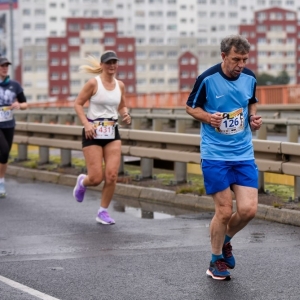 06.10.24-polmaraton-legnica_378.jpg