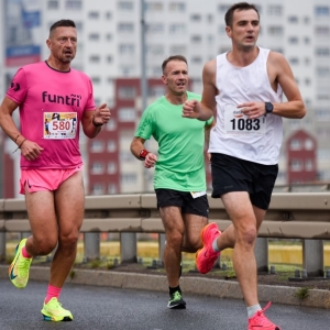 06.10.24-polmaraton-legnica_44.jpg