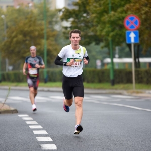 06.10.24-polmaraton-legnica_473.jpg