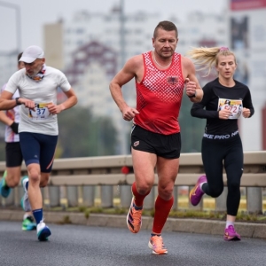 06.10.24-polmaraton-legnica_48.jpg