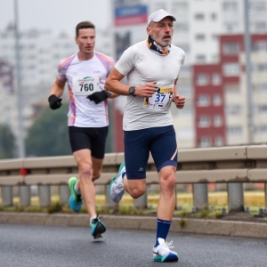 06.10.24-polmaraton-legnica_49.jpg