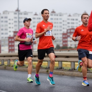 06.10.24-polmaraton-legnica_54.jpg