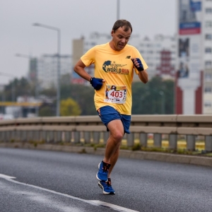 06.10.24-polmaraton-legnica_81.jpg