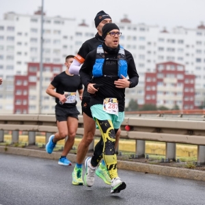 06.10.24-polmaraton-legnica_90.jpg