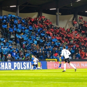 kibice-miedz-legia-fot-jakub-wieczorek044.JPG