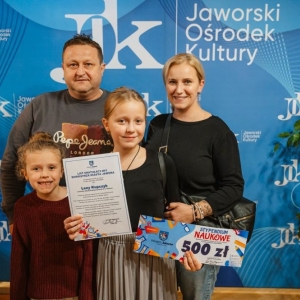 stypendia-jawor-fot-UM23.jpg