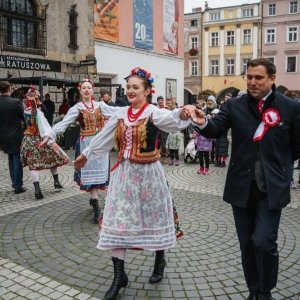 jawor-niepodleglosc-fot-um65.jpg