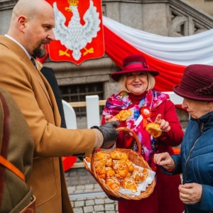 jawor-niepodleglosc-fot-um94.jpg
