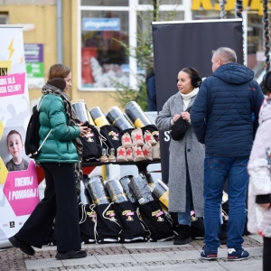 07.12.24-UBIERANIE-CHOINKI-JARMARK-ZLOTORYJA-FOT-BS_23.jpg