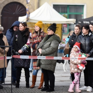 07.12.24-UBIERANIE-CHOINKI-JARMARK-ZLOTORYJA-FOT-BS_95.jpg