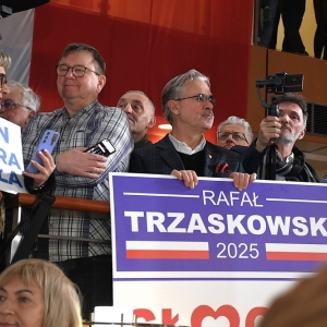 trzaskowski-w-legnicy-fot-ewajak171.JPG