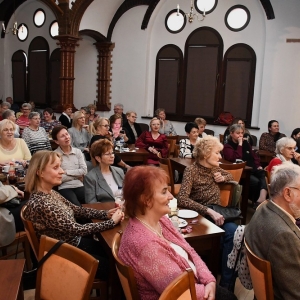 ziemia-jest-jedna-fot-ewajak157.JPG