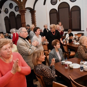 ziemia-jest-jedna-fot-ewajak201.JPG