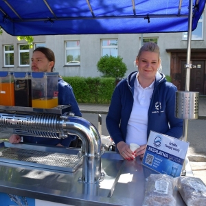 samochodowka-na-kolach-fot-ewajak263.JPG