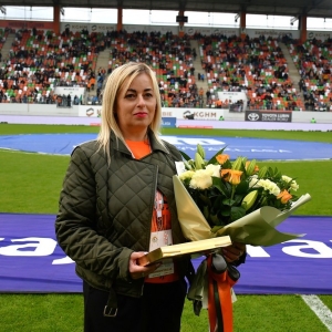 zlotka-reczna-stadion-fot-ewajak03.JPG