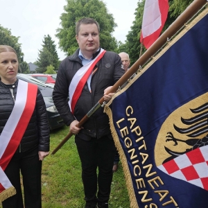 tablica-poswiecona-Pionierom-Osadnictwa-fot-jagoda-balicka09.jpg