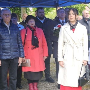 tablica-poswiecona-Pionierom-Osadnictwa-fot-jagoda-balicka12.jpg