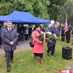 tablica-poswiecona-Pionierom-Osadnictwa-fot-jagoda-balicka47.jpg