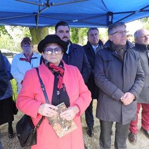 tablica-poswiecona-Pionierom-Osadnictwa-fot-jagoda-balicka61.jpg