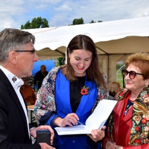 festiwal-zespolow-folkorystycznych03.jpg