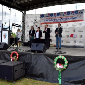 festiwal-zespolow-folkorystycznych10.jpg
