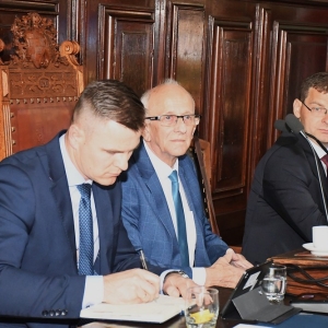 głosowanie-sesja-jawor-fot-zjak04.JPG