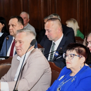 głosowanie-sesja-jawor-fot-zjak31.JPG