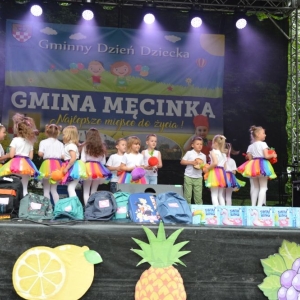 dzien-dziecka-gm-mecinka55.jpg