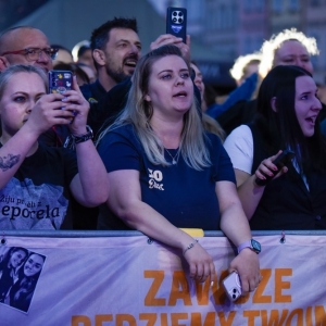 _Dni-Chojnowa -koncert-Ewa-Farna-fotBS_30.jpg