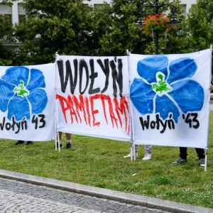 marsz-pamieci-legnica-fotBS_33.jpg