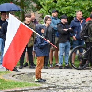 marsz-pamieci-legnica-fotBS_41.jpg
